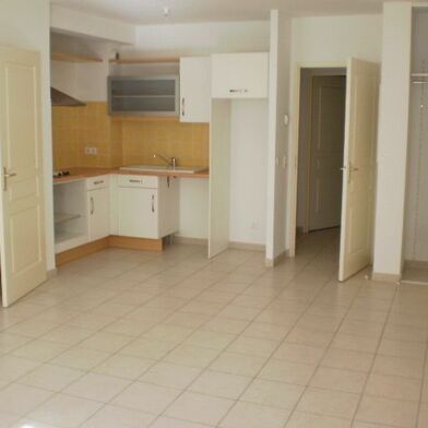 Appartement 2 pièces 757 €
