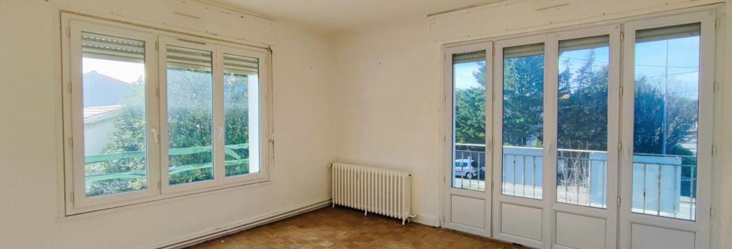 Immeuble  198 m² à vendre à La Rochelle (17000)