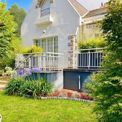 Maison 5 pièces 740000 €