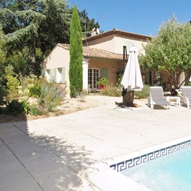 Maison 4 pièces 423300 €