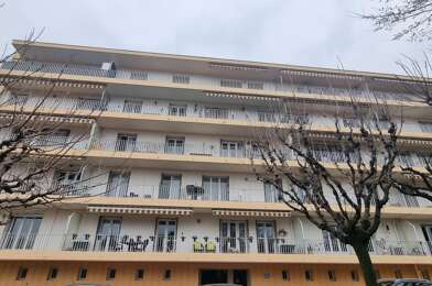 Appartement 3 pièces 650 €