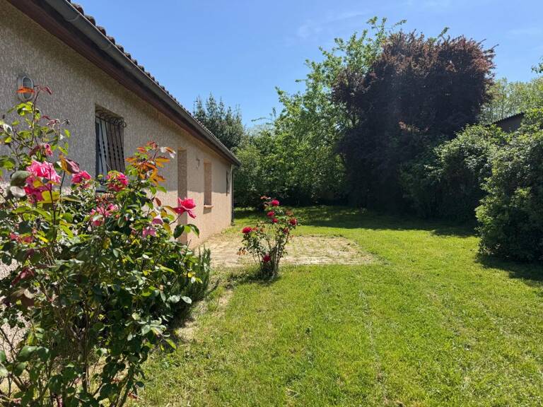 Maison À Vendre — photo 1