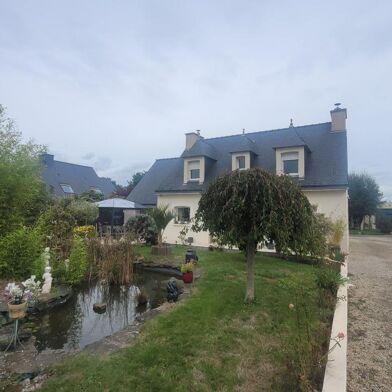 Maison 5 pièces 320250 €