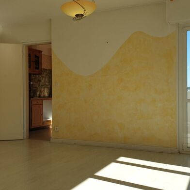 Appartement 4 pièces 66000 €