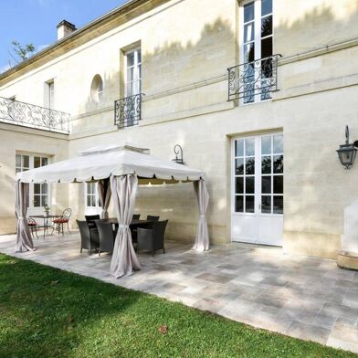 Maison 12 pièces 1885000 €