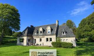 Maison 8 Pièces 233 m² à vendre à Guengat (29180)