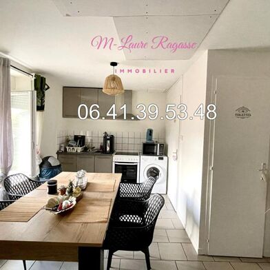 Appartement 2 pièces 340 €