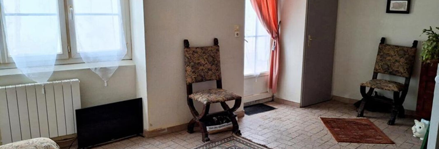 Maison 3 Pièces 47 m² à vendre à Saint-Jean-d'Angély (17400)