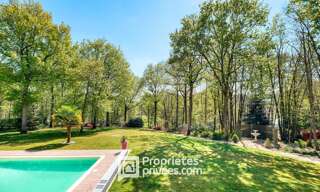 Maison 10 Pièces 330 m² à vendre à Janvry (91640)