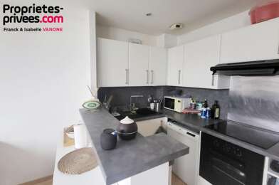 Appartement 4 pièces 284000 €