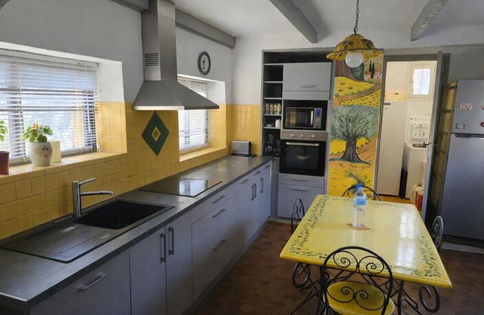 Villa 165 m² - 6 pièces et dépendances — photo 4