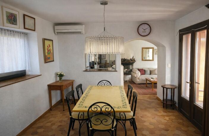 Villa 165 m² - 6 pièces et dépendances — photo 5