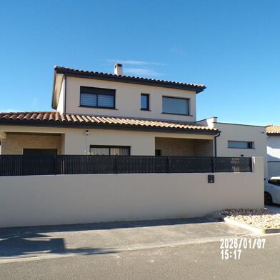 Maison 5 pièces 601700 €