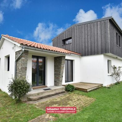 Maison 5 pièces 491000 €