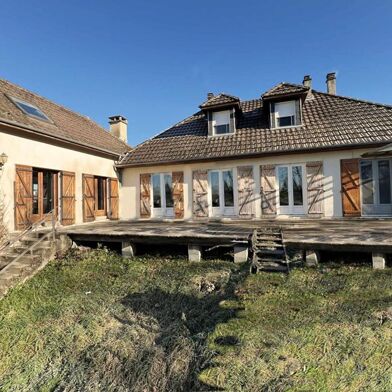 Maison 9 pièces 241000 €