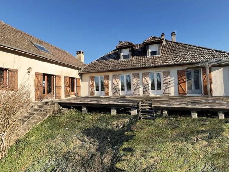 Maison Tourtoirac 9 pièce(s) 230 m2 — photo 1