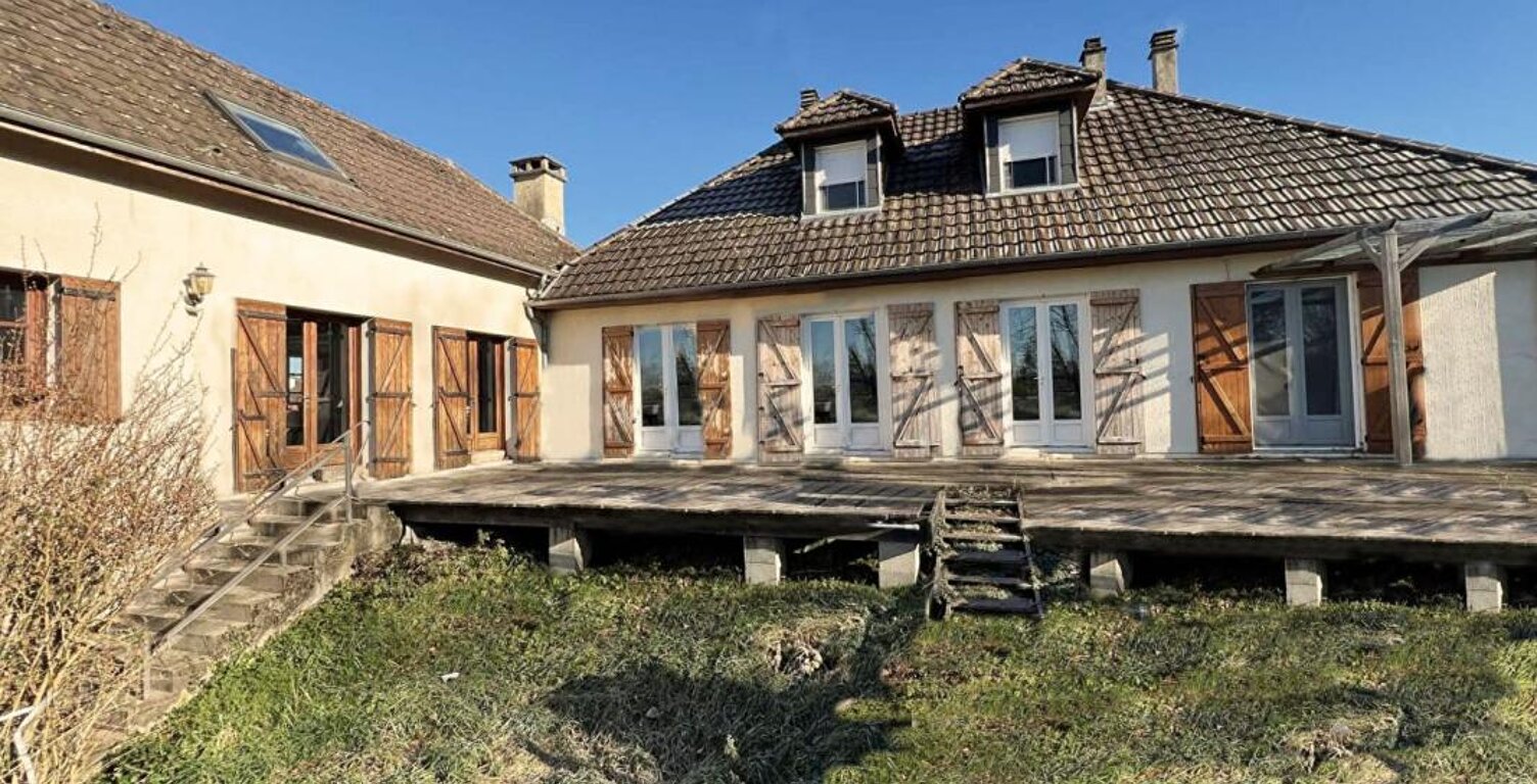 Maison Tourtoirac 9 pièce(s) 230 m2 — photo 1