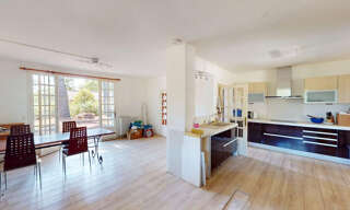 Maison 8 Pièces 180 m² à vendre à Crest (26400)