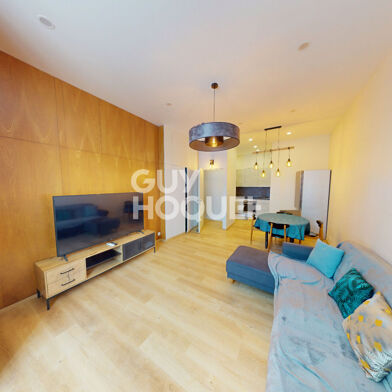 Appartement 3 pièces 940 €