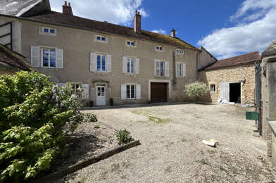 Maison 10 pièces 145000 €