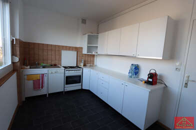 Appartement 4 pièces 1100 €