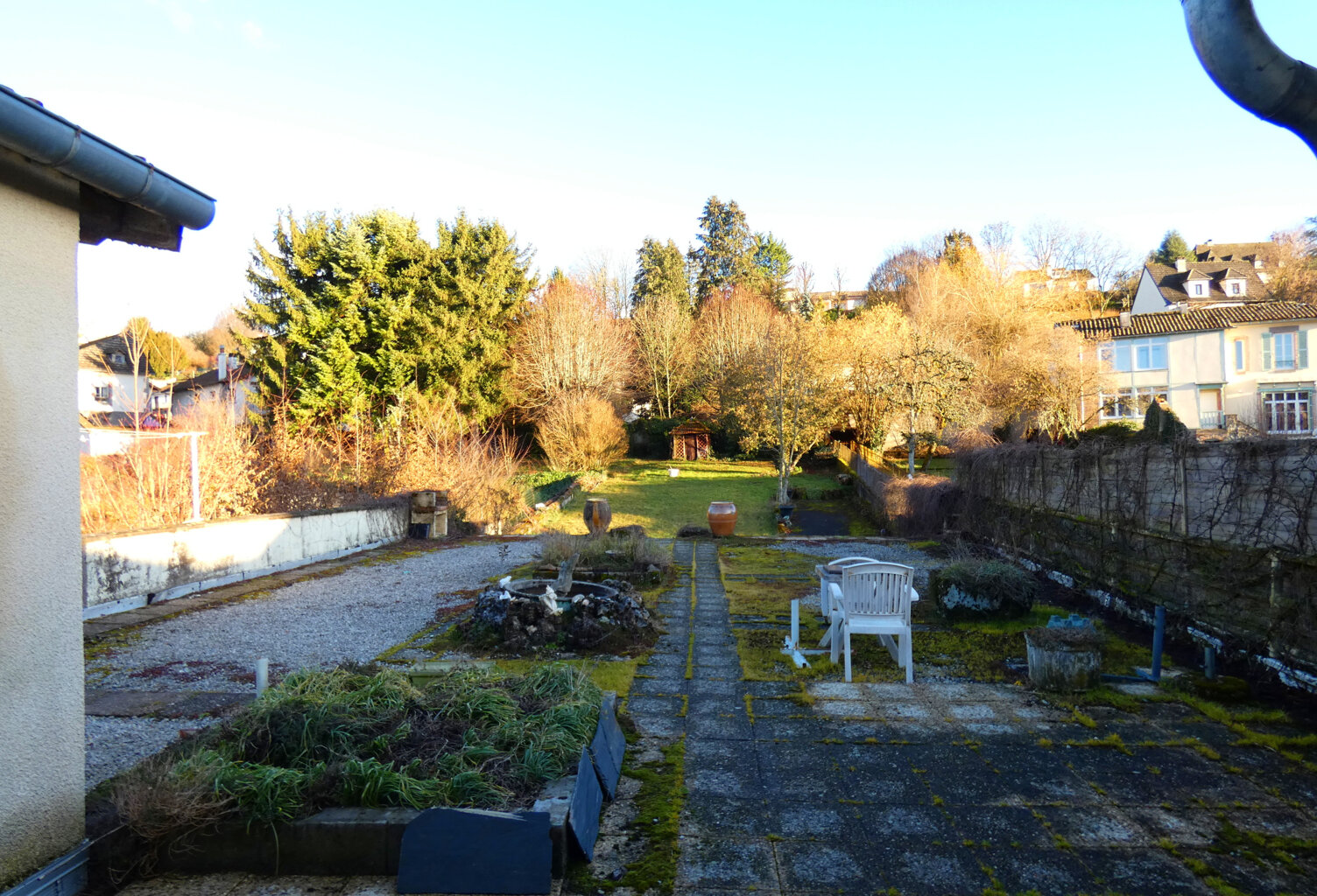 CENTRE VILLE APPARTEMENT TERRAIN — photo 1