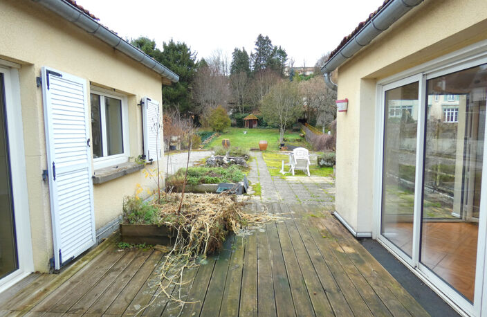 CENTRE VILLE APPARTEMENT TERRAIN — photo 2