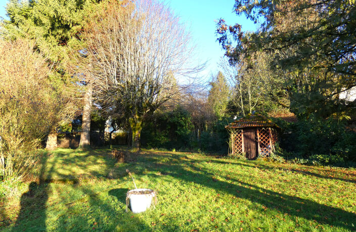 CENTRE VILLE APPARTEMENT TERRAIN — photo 4