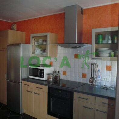 Appartement 3 pièces 820 €