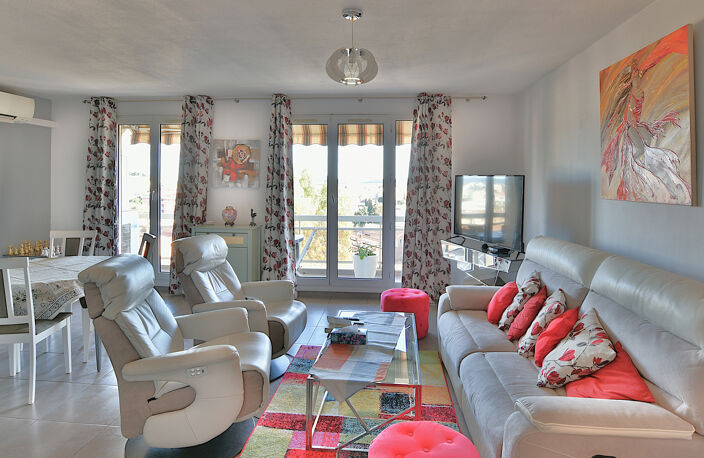 VASTE APPARTEMENT  L'ORÉE DE LA GARDE — photo 5