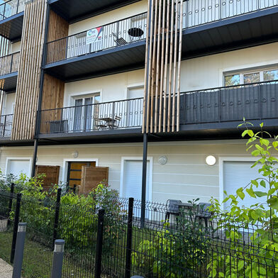 Appartement 2 pièces 925 €