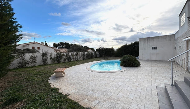 Villa / Maison 4 pièces  à vendre Marseille 13eme 13013