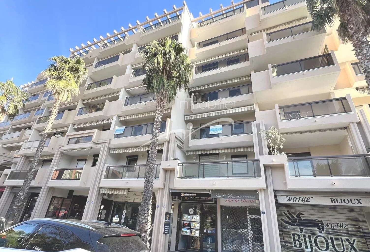 SAINT JAMES - PLEIN CENTRE - PLAGE 150 M — photo 1