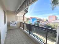SAINT JAMES - PLEIN CENTRE - PLAGE 150 M — photo 2