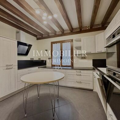 Maison 7 pièces 279000 €