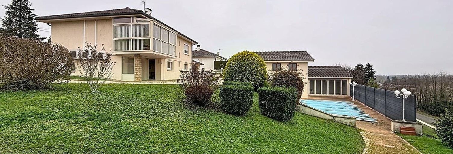 Maison 8 Pièces 154 m² à vendre à Fleurville (71260)