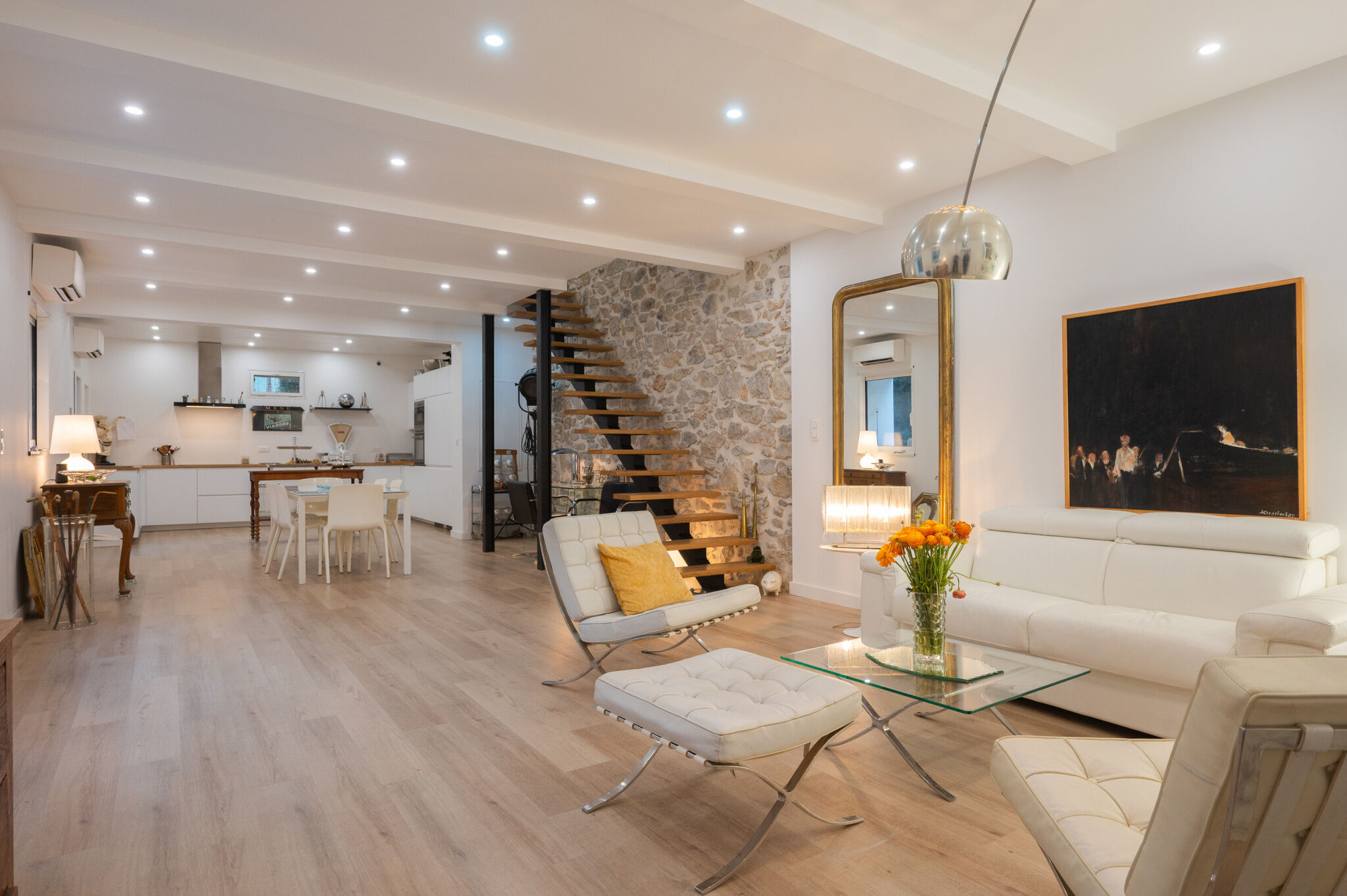 Villa / Maison  T5 à vendre Hyères 83400