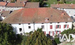 Maison 10 Pièces 300 m² à vendre à Saint-Bonnet-le-Chastel (63630)