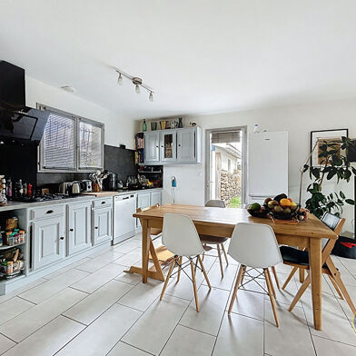 Maison 5 pièces 399950 €