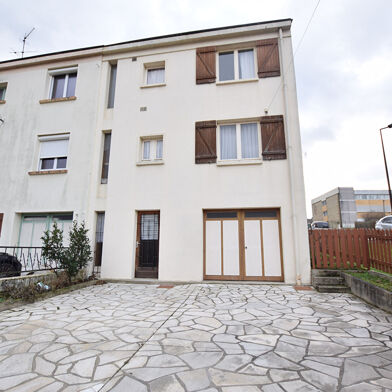 Maison 4 pièces 245000 €