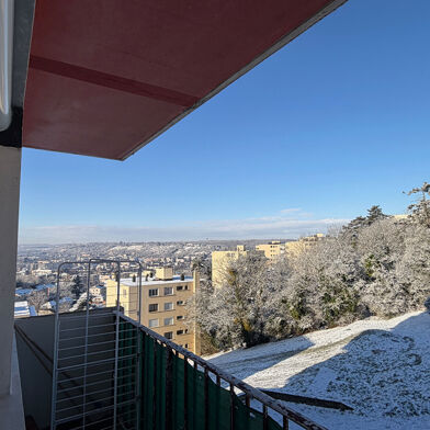 Appartement 3 pièces 73500 €