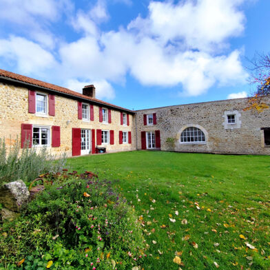 Maison 7 pièces 393750 €