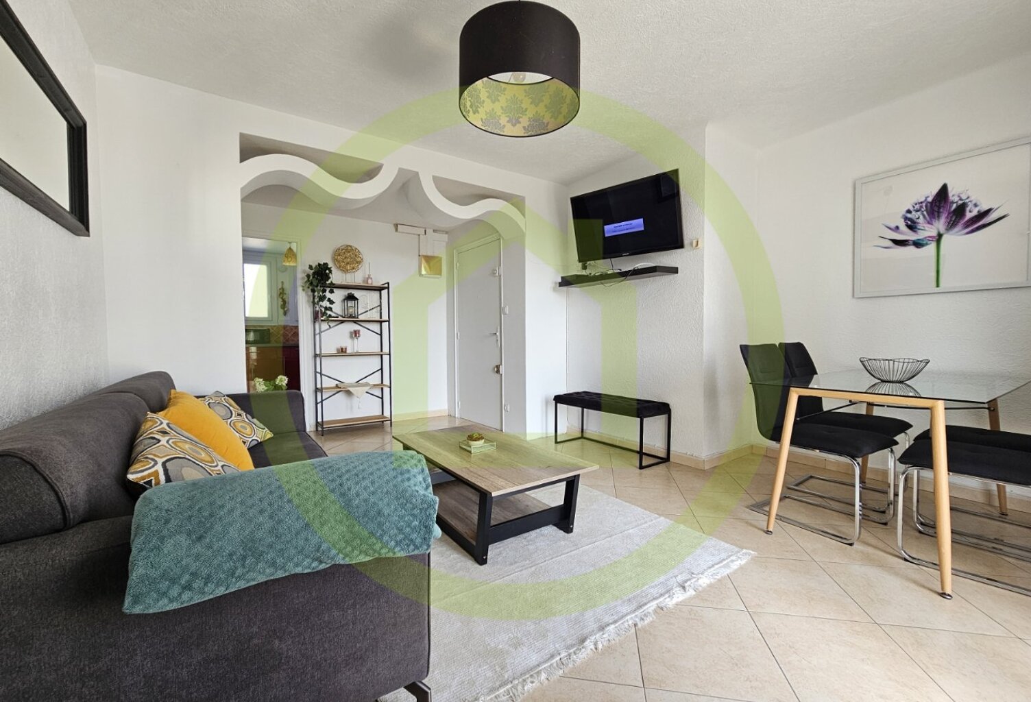 Appartement rénové — photo 1
