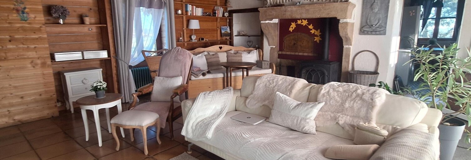 Maison 7 Pièces 121 m² à vendre à Saint-Émiland (71490)