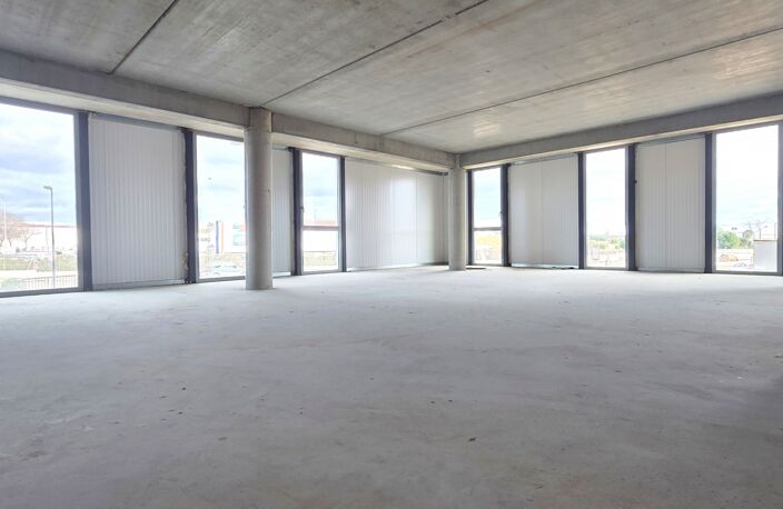Vente Immeuble 144 m&sup2; — photo 3