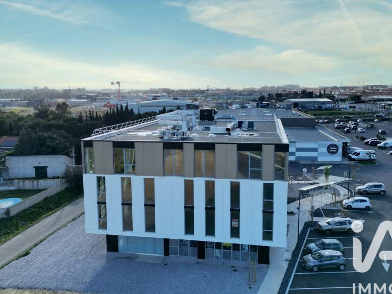 Vente Immeuble 92 m&sup2; — photo 1