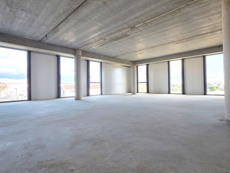Vente Immeuble 144 m&sup2; — photo 1