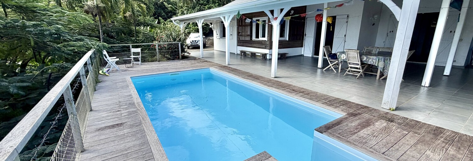 Maison 5 Pièces 95 m² à vendre à Sainte-Marie (97230)