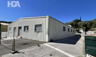 Commerce  678 m² à vendre à Le Lavandou (83980)