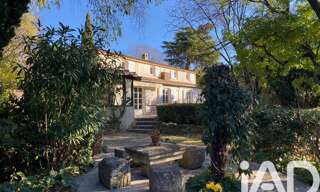 Maison 8 Pièces 215 m² à vendre à Nîmes (30900)